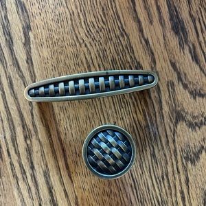 Brass knobs and pulls kitchen hardware